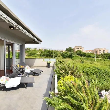 Aparthotel Filomena &